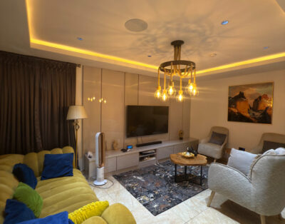 Cozy and well equipped 1 bedroom with PS5, Alexa and elevator