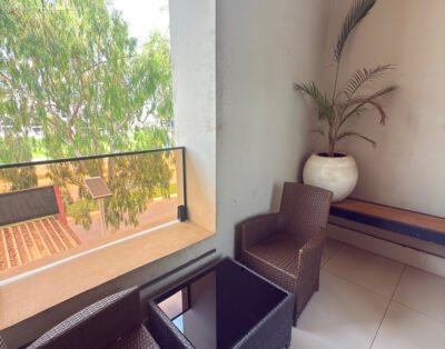 Classic and Lovely 1 bedroom apartment with 2 balcony,gym swimming pool, Bar area and rooftop terrace for all guests located in Guzape