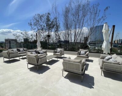 Executive 2 Bedroom Apartment with Rooftop Pool, Rooftop Gym , Cozy Rooftop Lounge / Sit-out Area, Balcony, Professional Concierge and Private chef / Chauffeur on Request